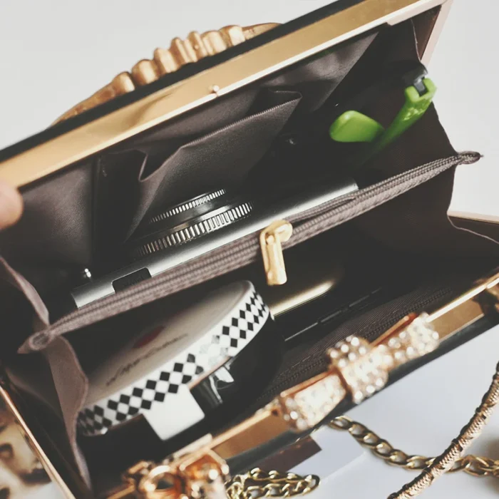 kf S89fca2928795456aba2678bd77123e5bG Luxury Angel Female Handbags Fashion Pearl Women Bag Cross Body Brand Leather Women Shoulder Bag Ladies